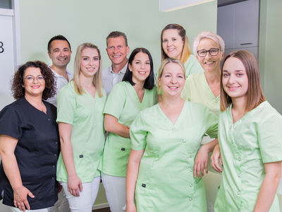 Gruppenfotos Praxisteam Hautarztpraxis Neustadt